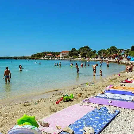דירה On Island Near Sandy Beaches