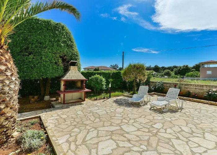 Daire On Island Near Sandy Beaches *