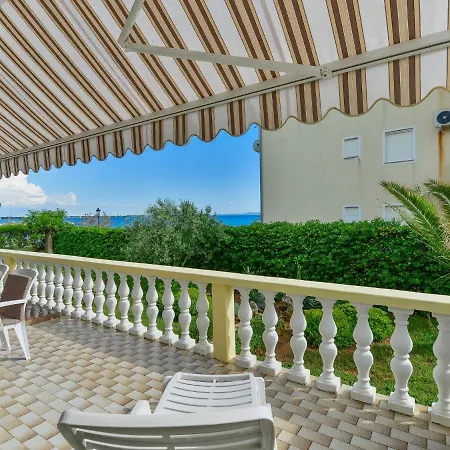 דירה On Island Near Sandy Beaches *
