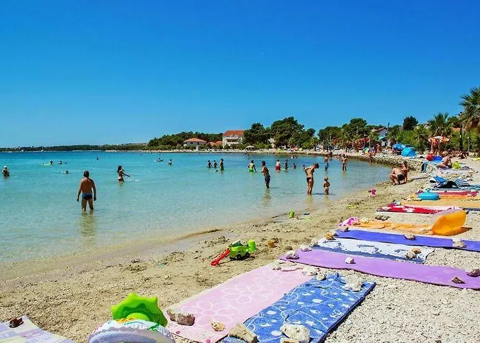 아파트 On Island Near Sandy Beaches