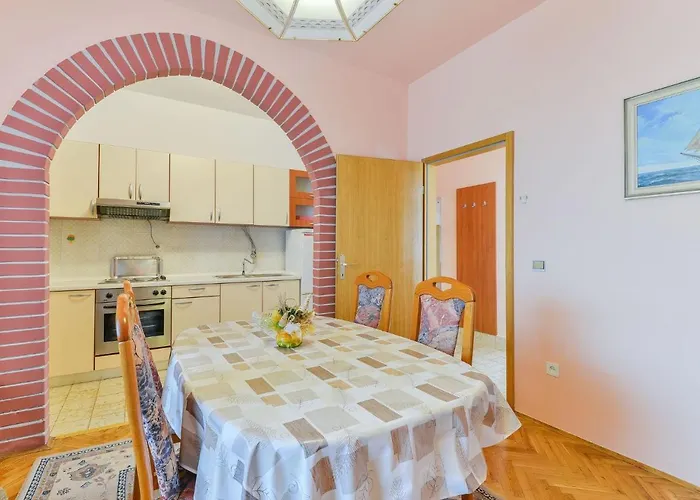 아파트 On Island Near Sandy Beaches 비르